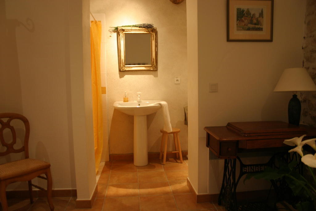 Gite Le Gre Chantemerle-lès-Grignan Zimmer foto